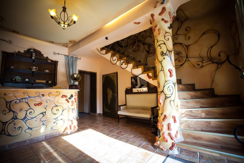 Déjà Vu Guesthouse Cluj-Napoca Esterno foto