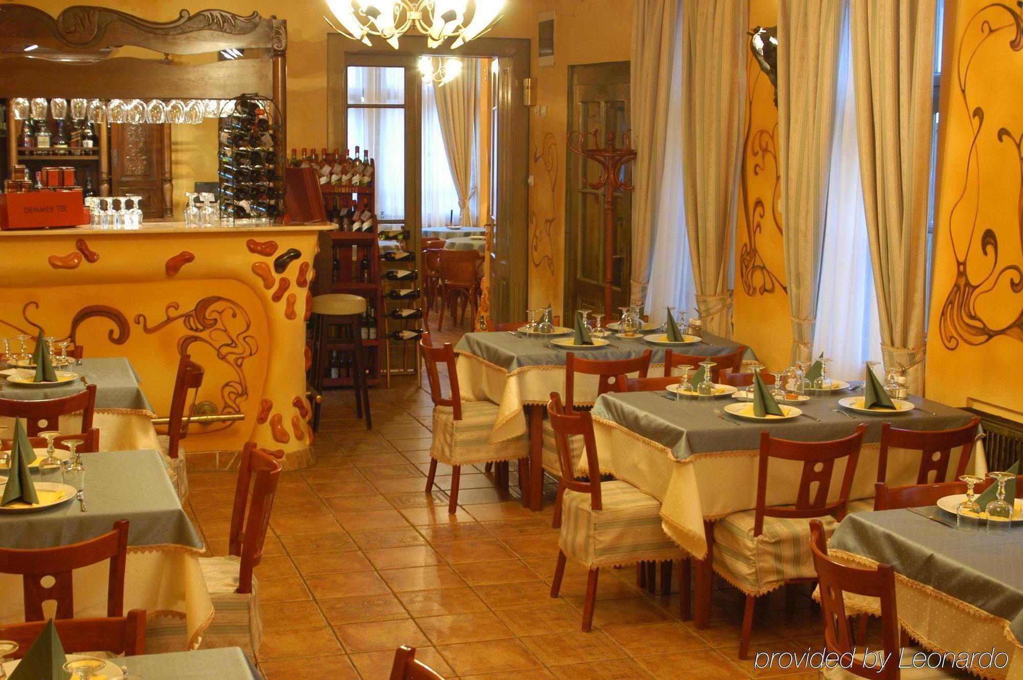 Déjà Vu Guesthouse Cluj-Napoca Ristorante foto